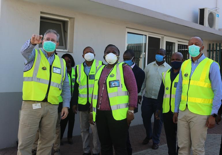 Secretária de Estado na província de Maputo em visita de trabalho a Companhia Industrial da Matola. 5