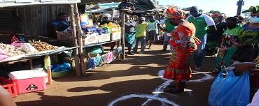 Esposa do Governador da Província de Maputo monitora as medidas do Estado de Emergência Esposa do Governador da Província de Maputo monitora as medidas do Estado de Emergência