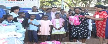Esposa Governador da Província dirige comemorações do dia 1 de Junho Esposa Governador da Província dirige comemorações do dia 1 de Junho