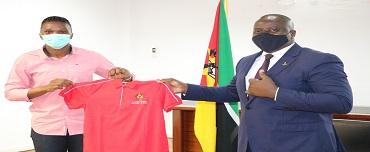 Governador de Maputo quer Leia Dongue como cartão-de-vista Governador de Maputo quer Leia Dongue como cartão-de-vista