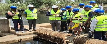 Vitória Diogo visita sector das Obras Públicas